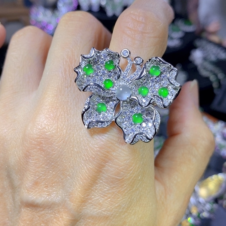 翡翠戒指银S925镶嵌天然翡翠