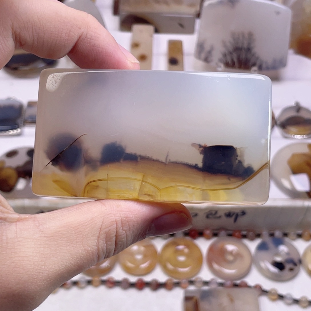 玛瑙/玉髓未镶嵌珠宝奇石