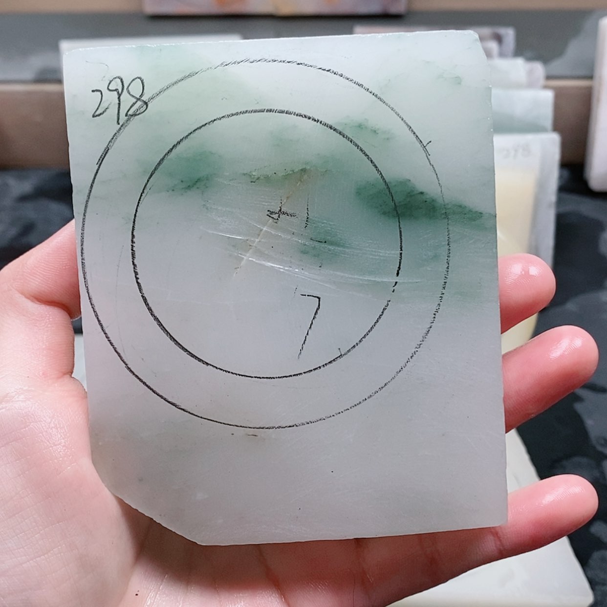 【闪购商品】石英质玉手镯未镶嵌小**.定制