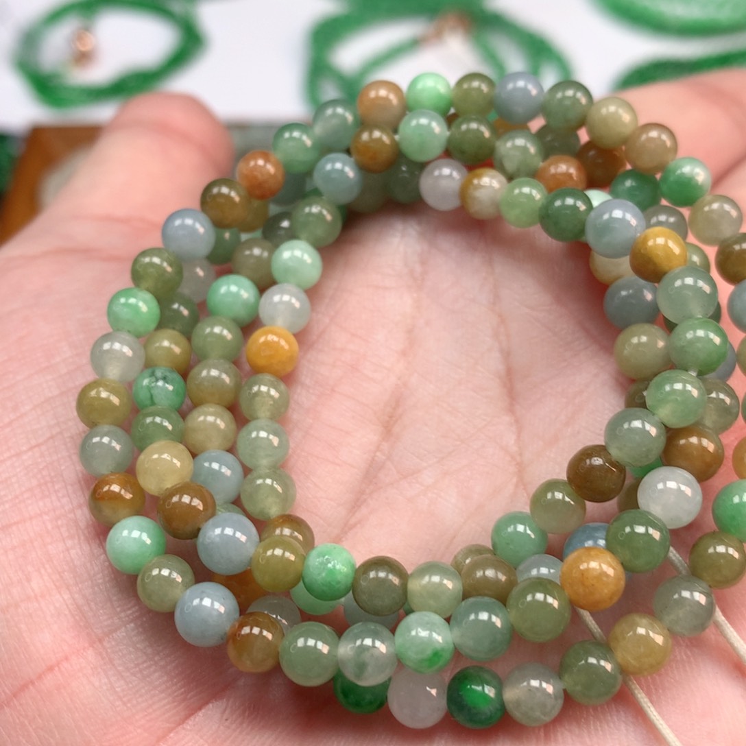 翡翠手链未镶嵌翡翠