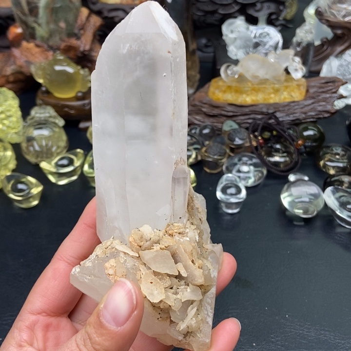 海***衫未镶嵌水晶大型摆件（非配饰）