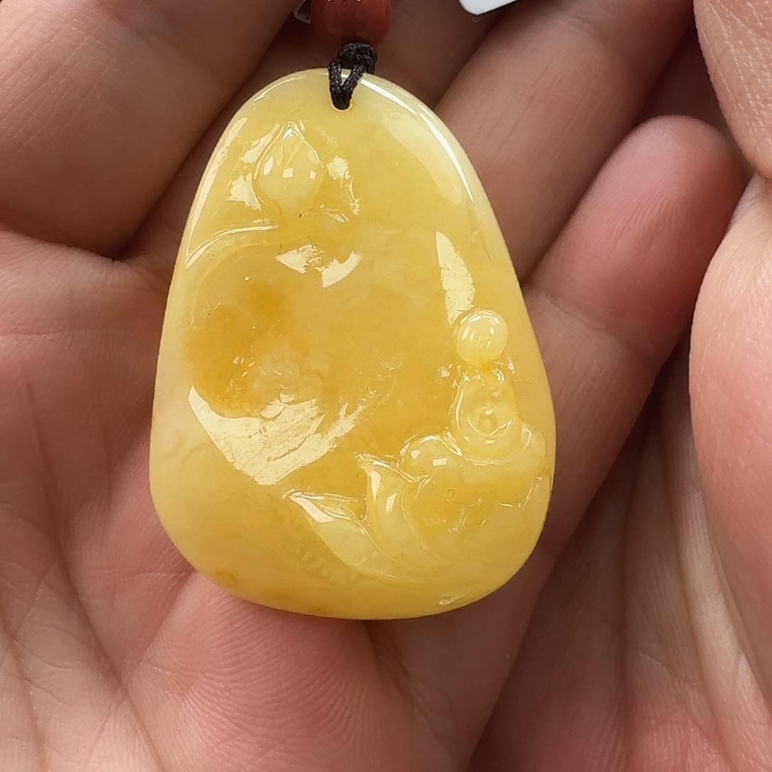 琥珀未镶嵌珠宝奇石78