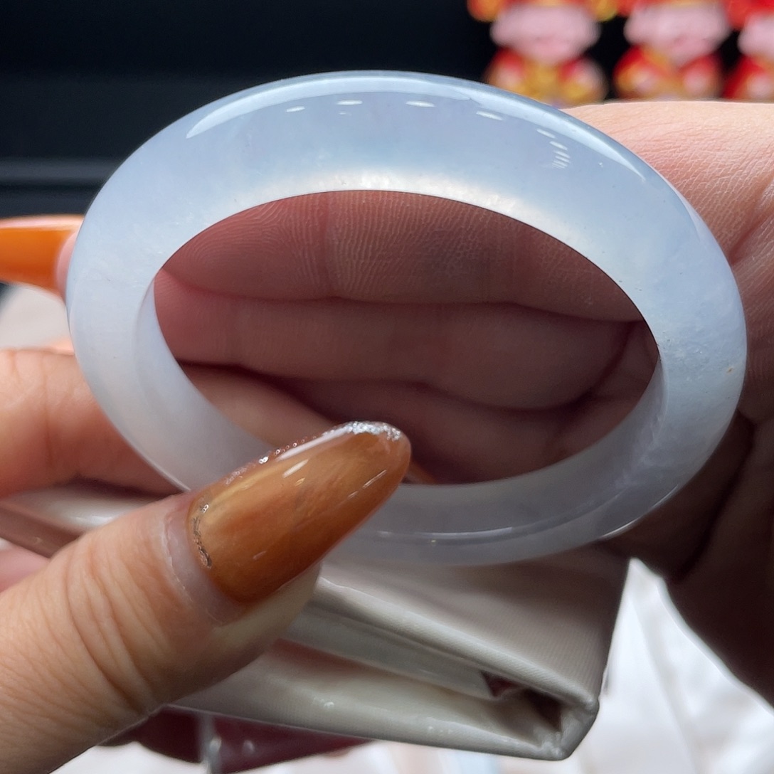 翡翠未镶嵌手镯51.5正圈