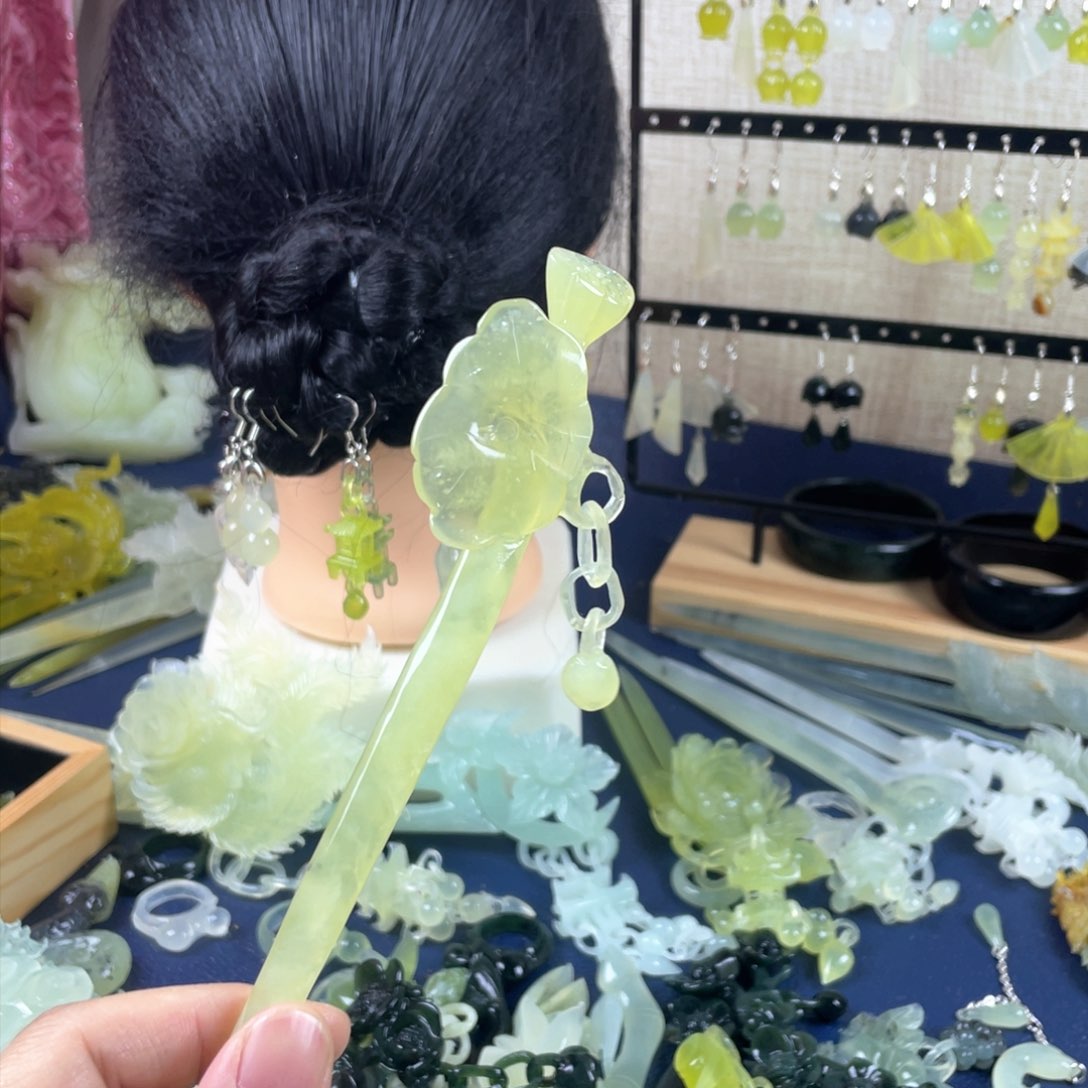蛇纹石玉发饰未镶嵌伴*