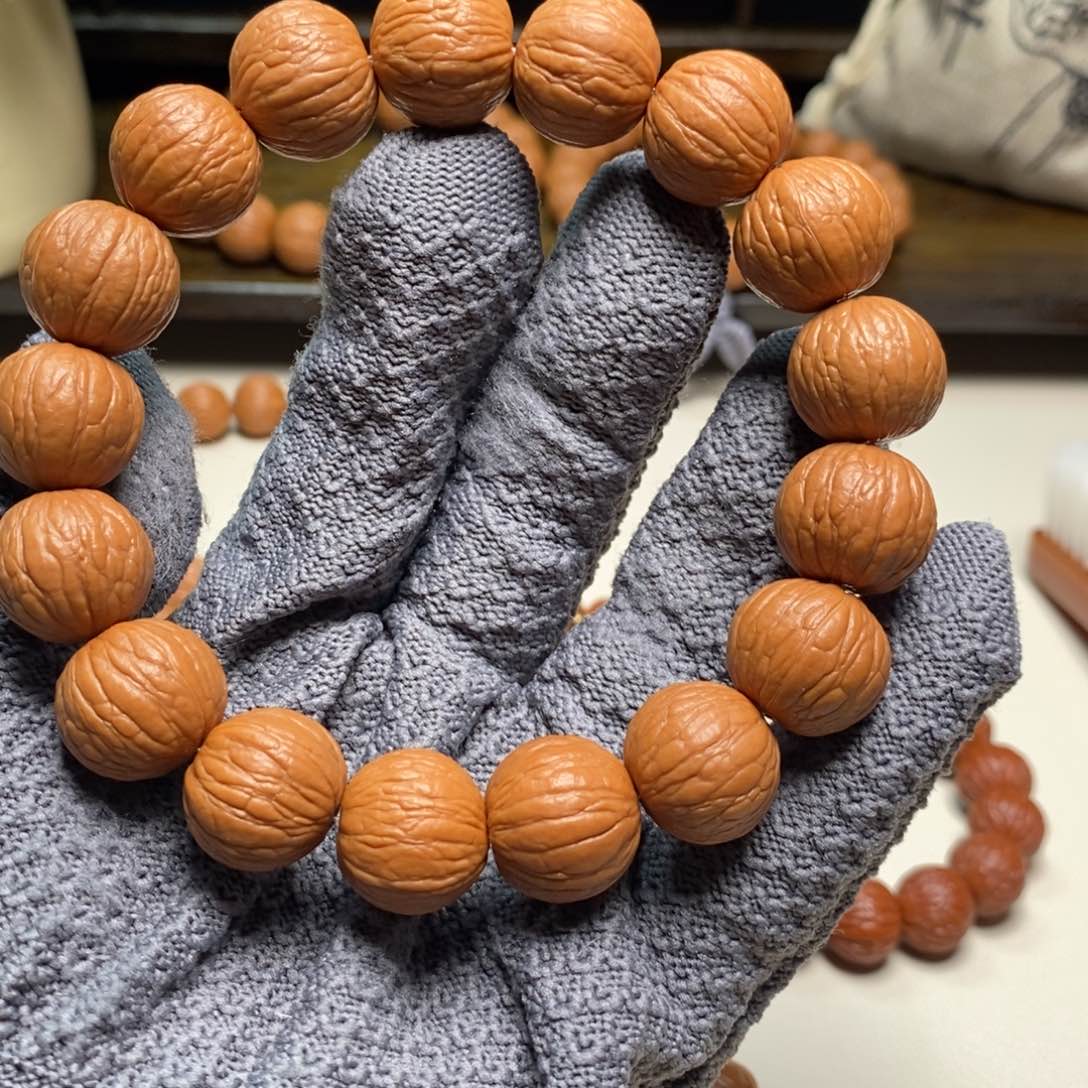 猴头核桃手串猴头核桃手串聚宝盆