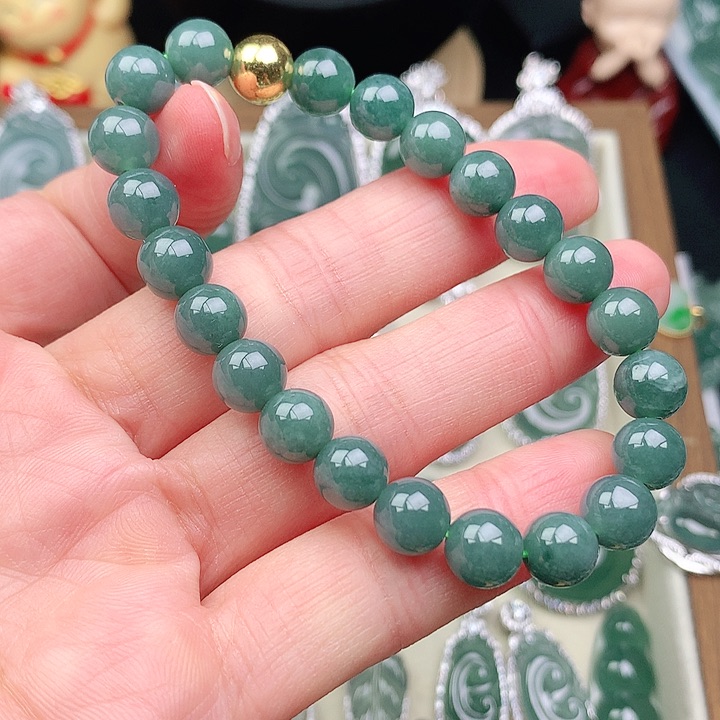 颈饰未镶嵌翡翠吊坠