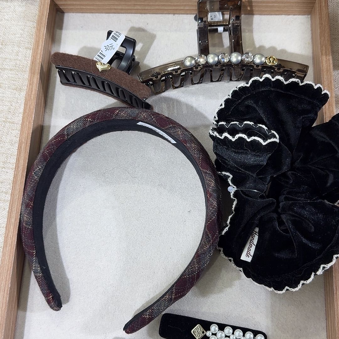 皮质铁合金夹子121