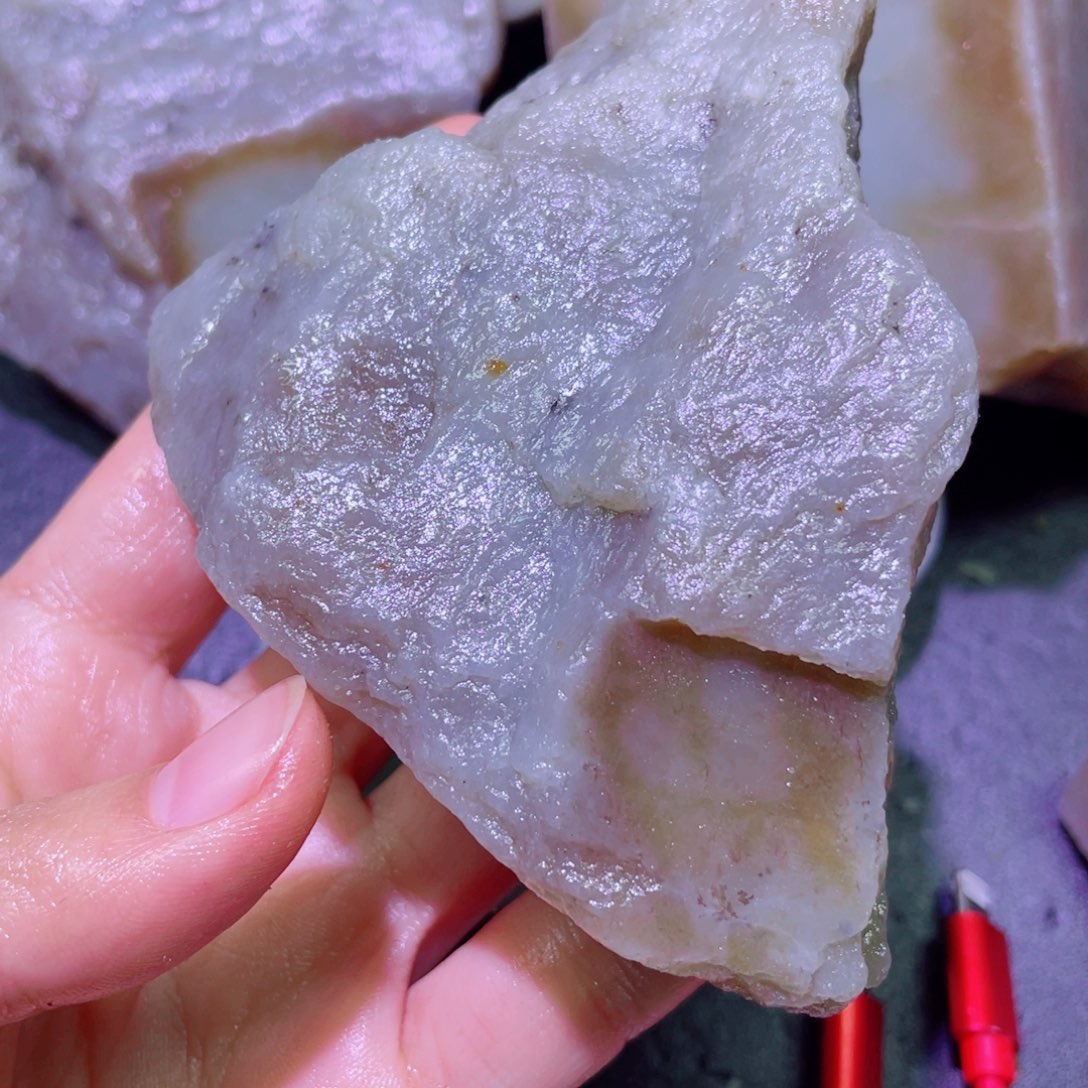 和田玉未镶嵌珠宝半成品