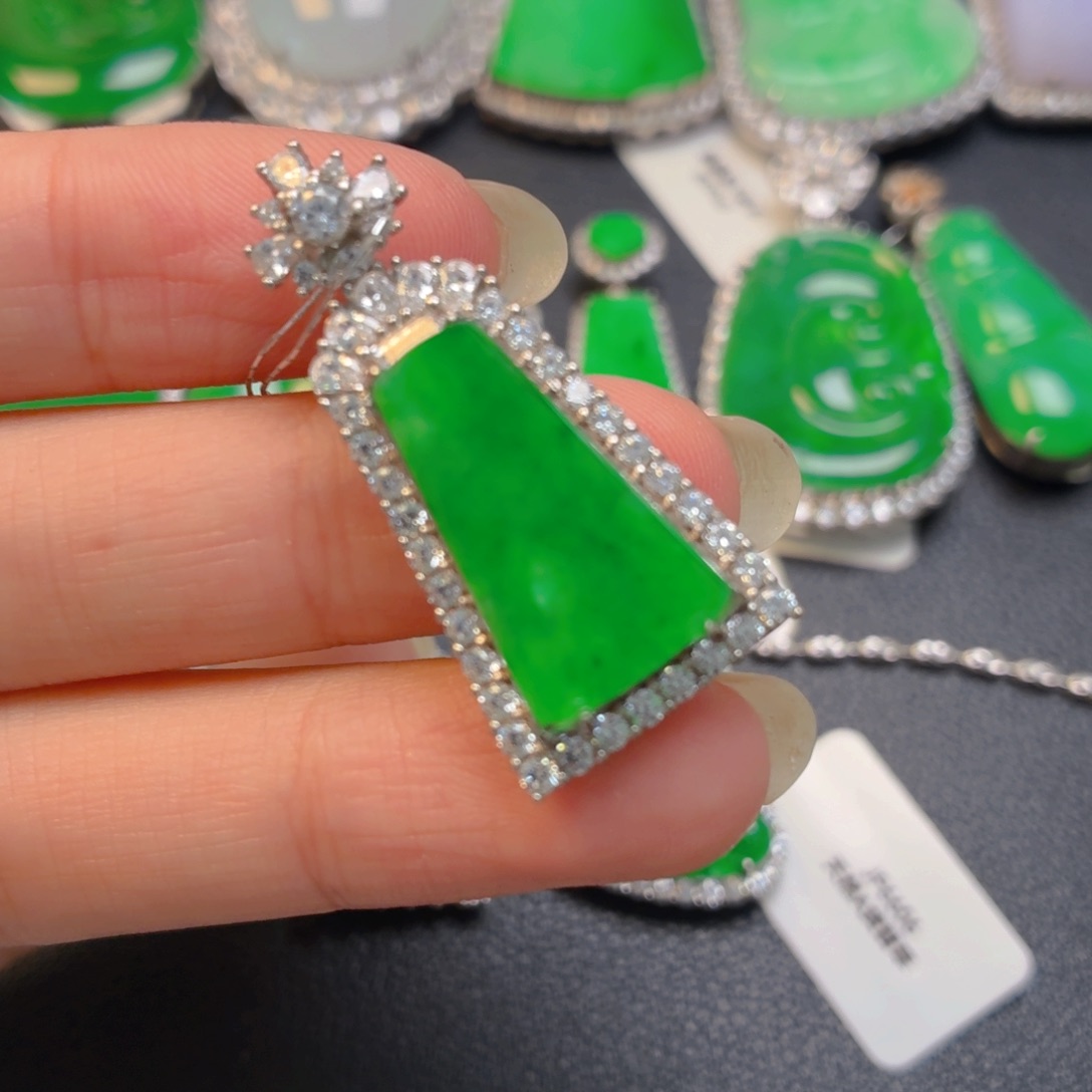 翡翠银S925镶嵌颈饰