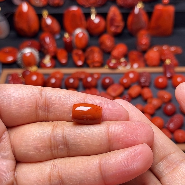 聆***澜南红玛瑙未镶嵌配饰9.9