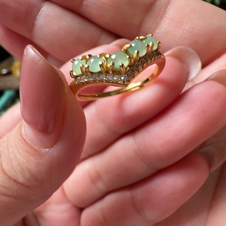 了***了翡翠未镶嵌手镯翡翠9.9