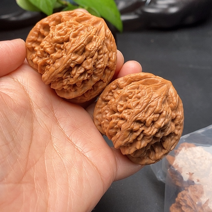 把件文玩核桃虎头王46尺