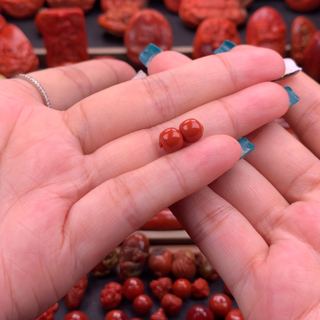 南红玛瑙南红川料原矿老型对珠7mm未镶嵌