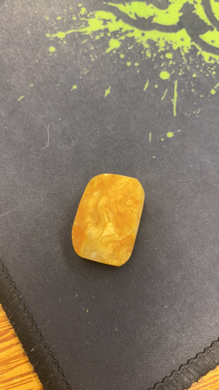 天然琥珀蜜蜡俄料小牌子私人订制