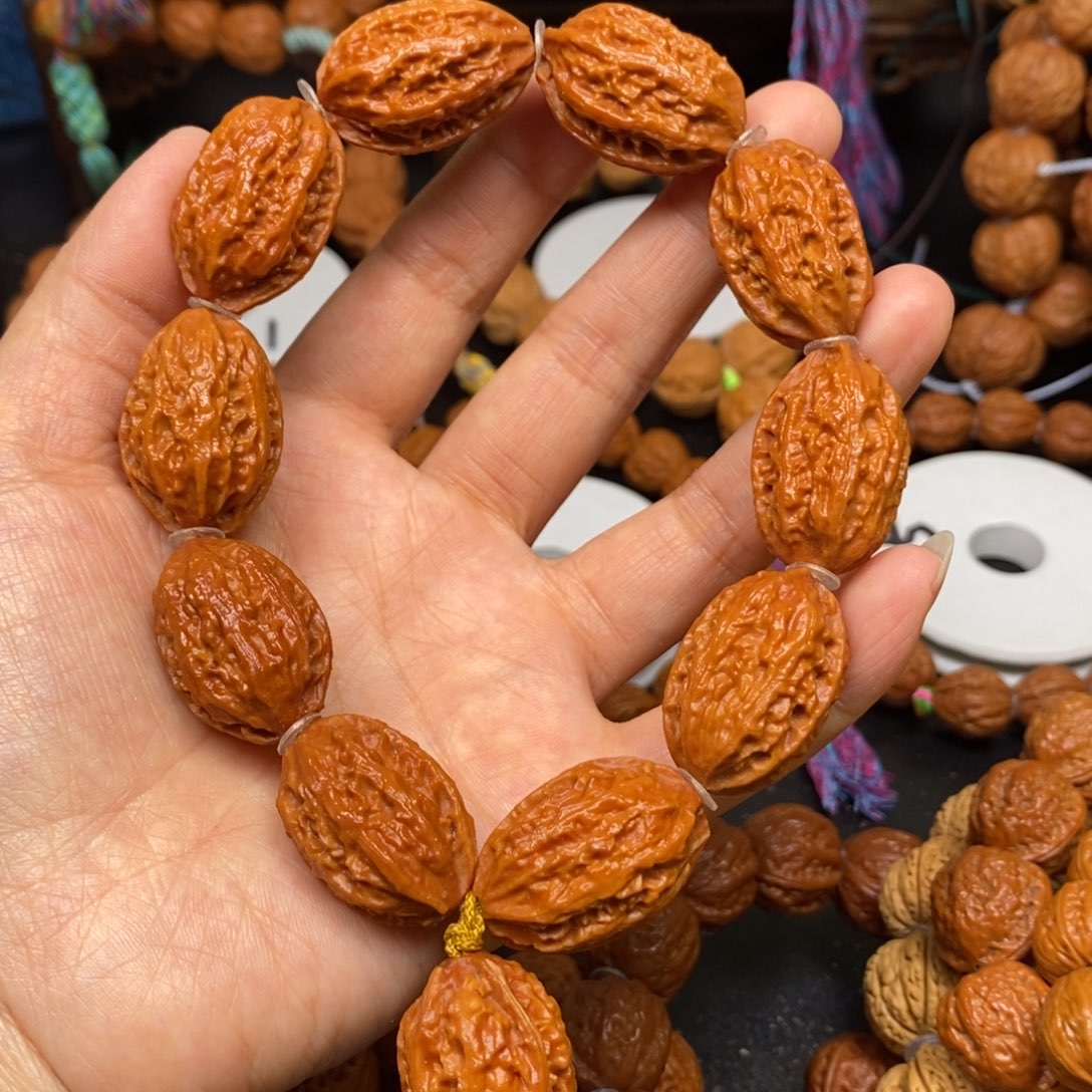 桃核手串紫**宝小金枕，