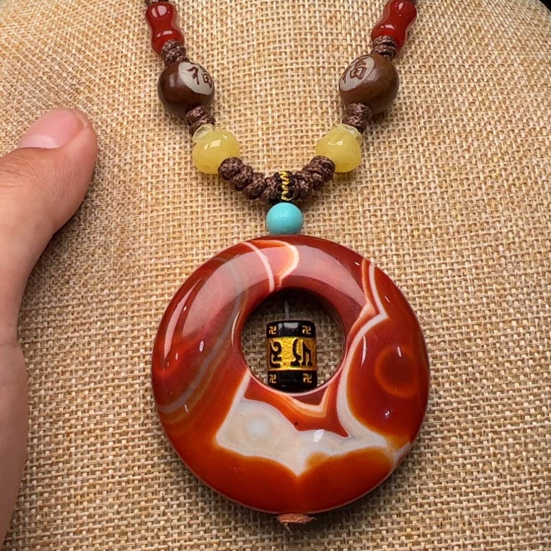 玛瑙/玉髓颈饰未镶嵌