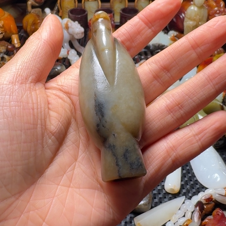 和田玉未镶嵌把件Y****g