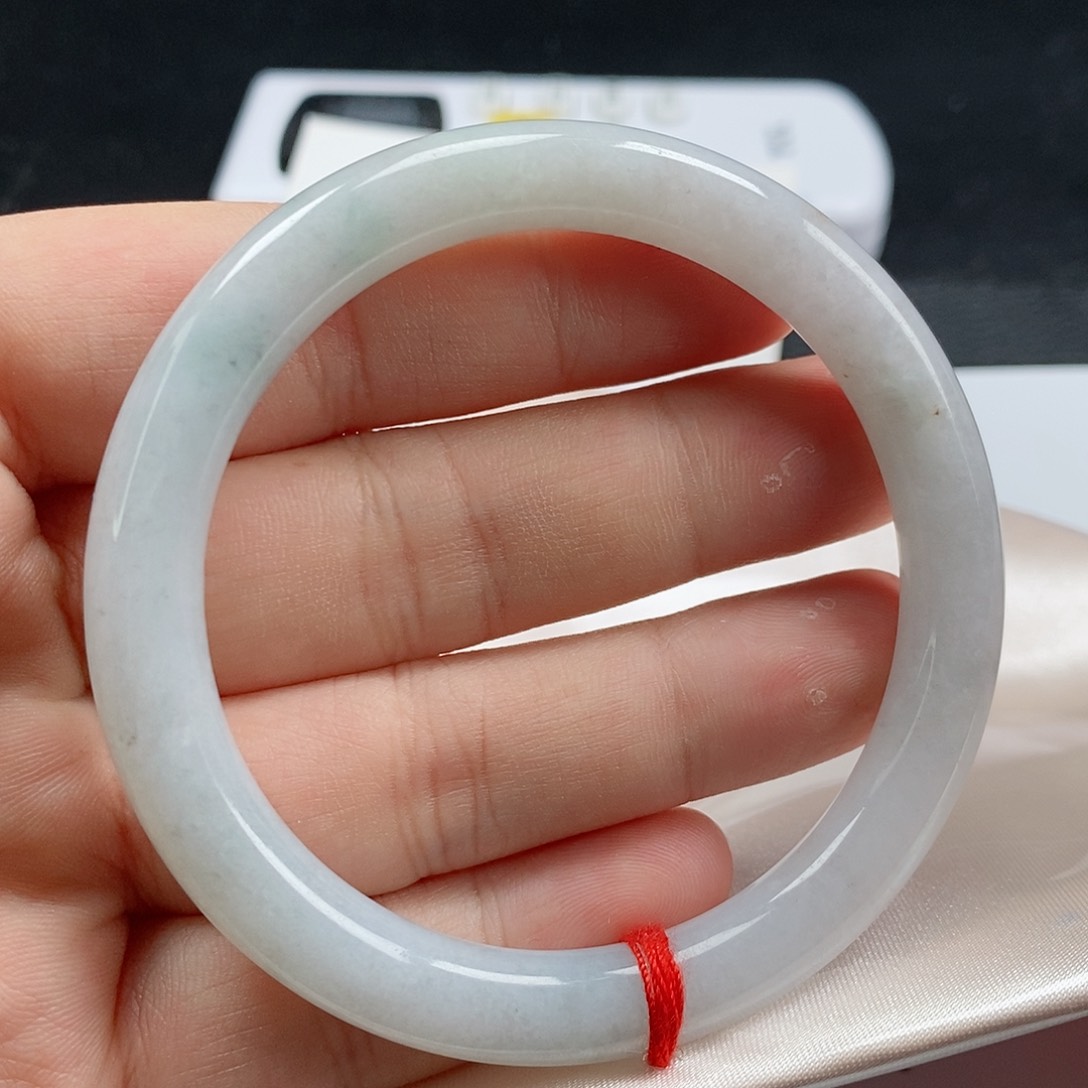 【闪购商品】翡翠手镯（圆镯）未镶嵌247号