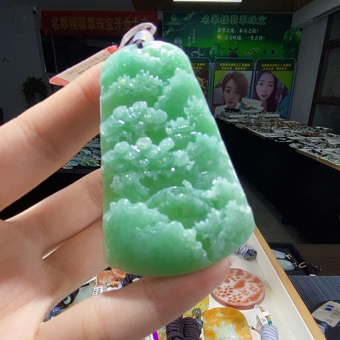 颈饰未镶嵌翡翠翡翠