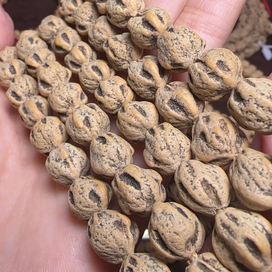 柏香籽/百香籽吊坠金*猫