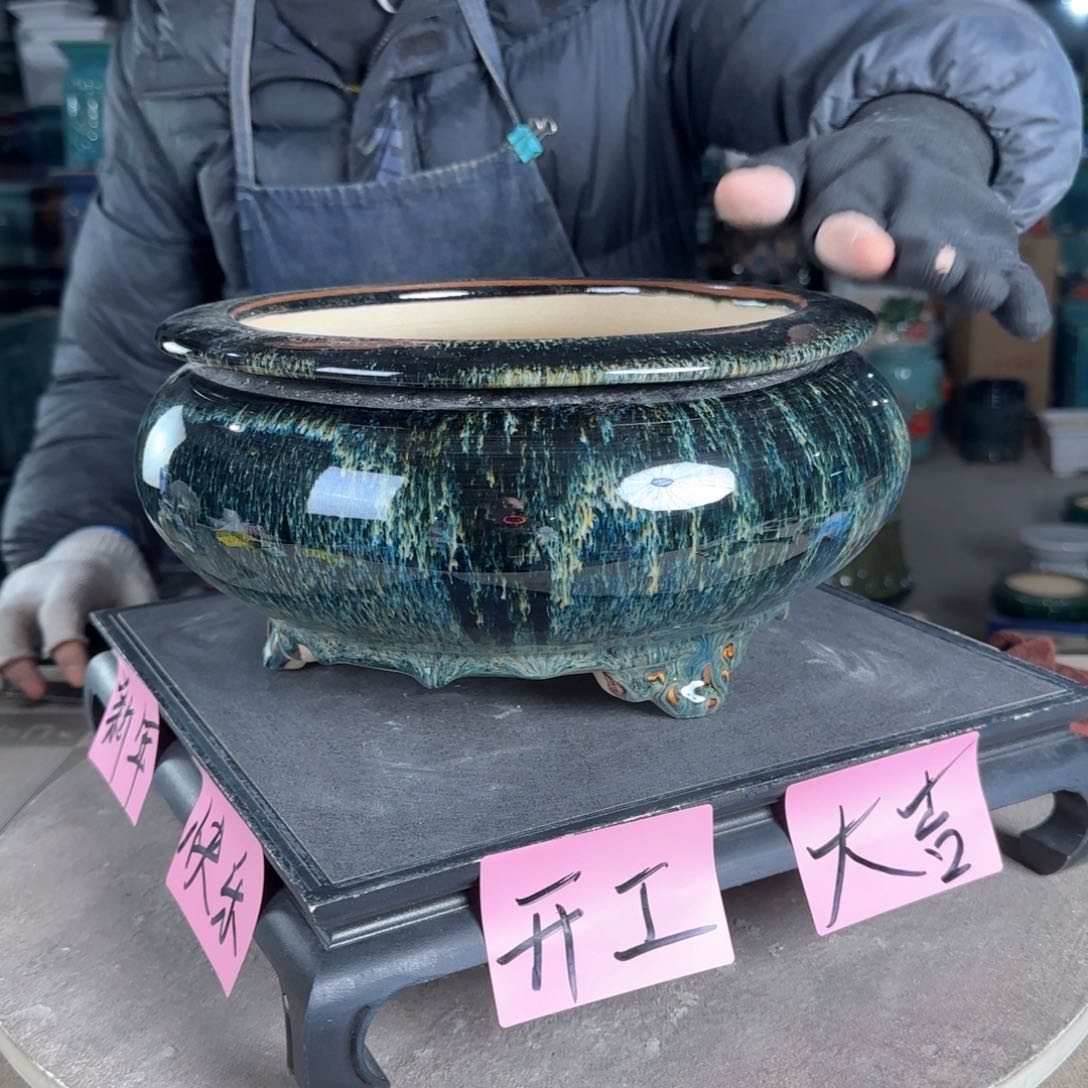 一风堂石湾花盆。