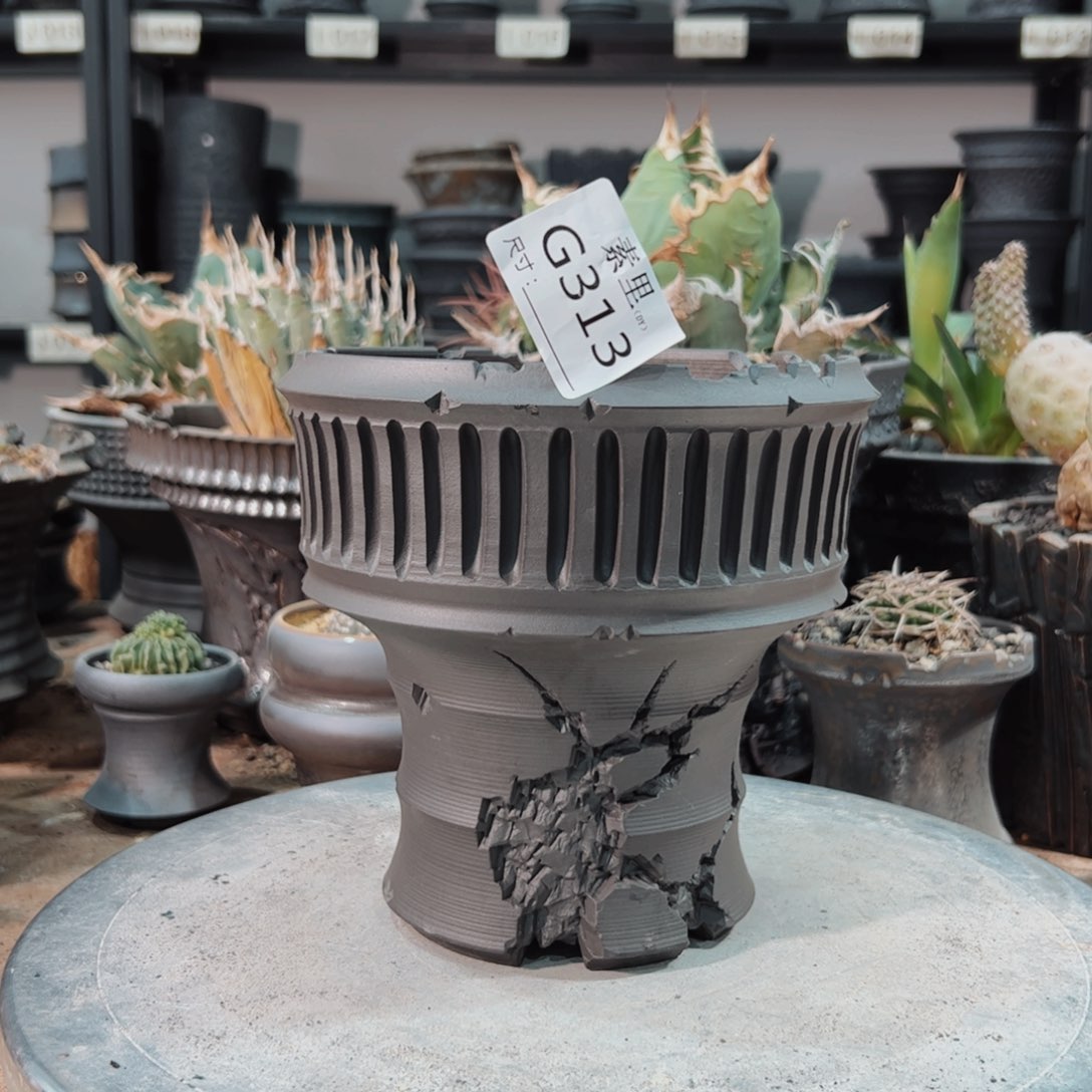 景德镇手工素里内口13.7高15瑕疵