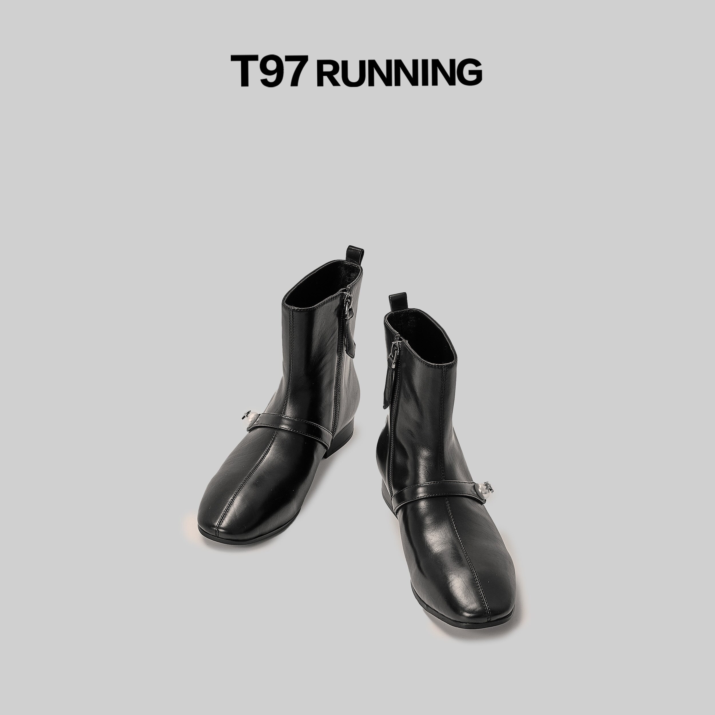 东东2025秋季新款英伦风时尚百搭圆头低跟侧拉链短筒马丁靴G530