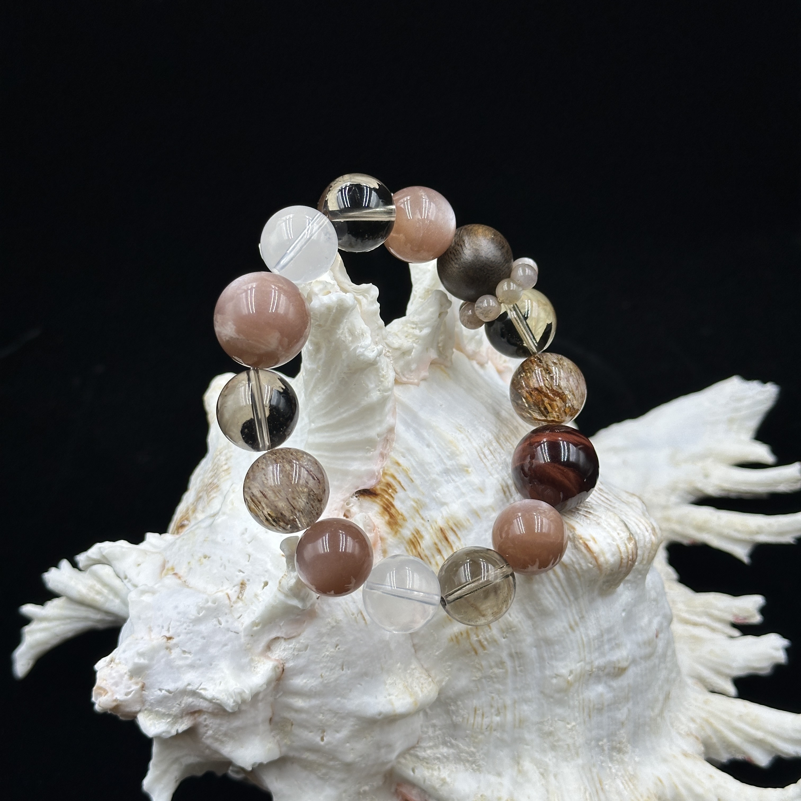  绮鱼水晶【晚秋】原创设计款黑金超七奶茶月光手串