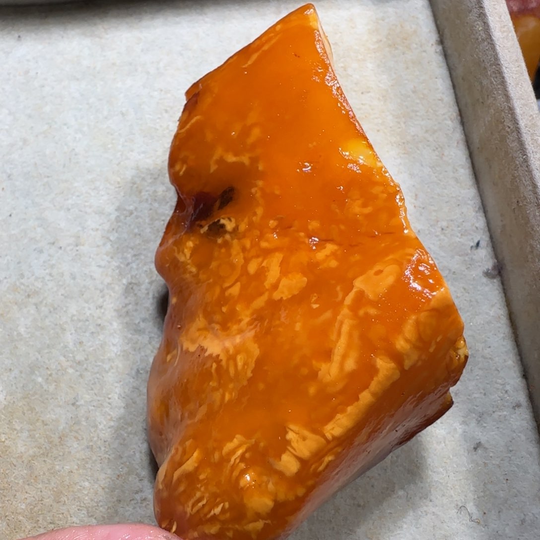 未镶嵌定制琥珀➥****?专属定制