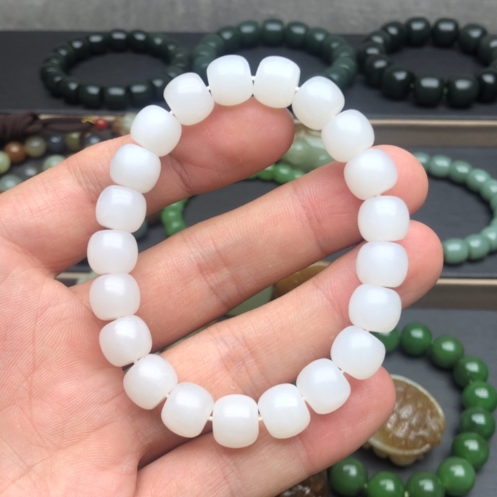 和田玉手链未镶嵌