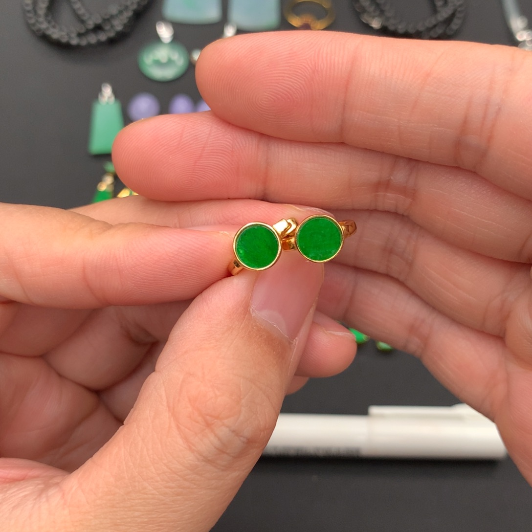 翡翠银S925镶嵌耳饰小耳包