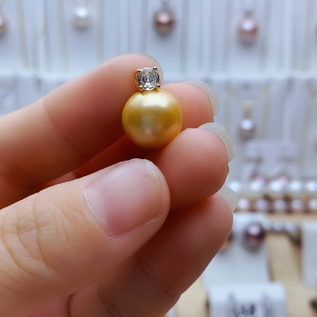 淡水珍珠合金吊坠(赠链)