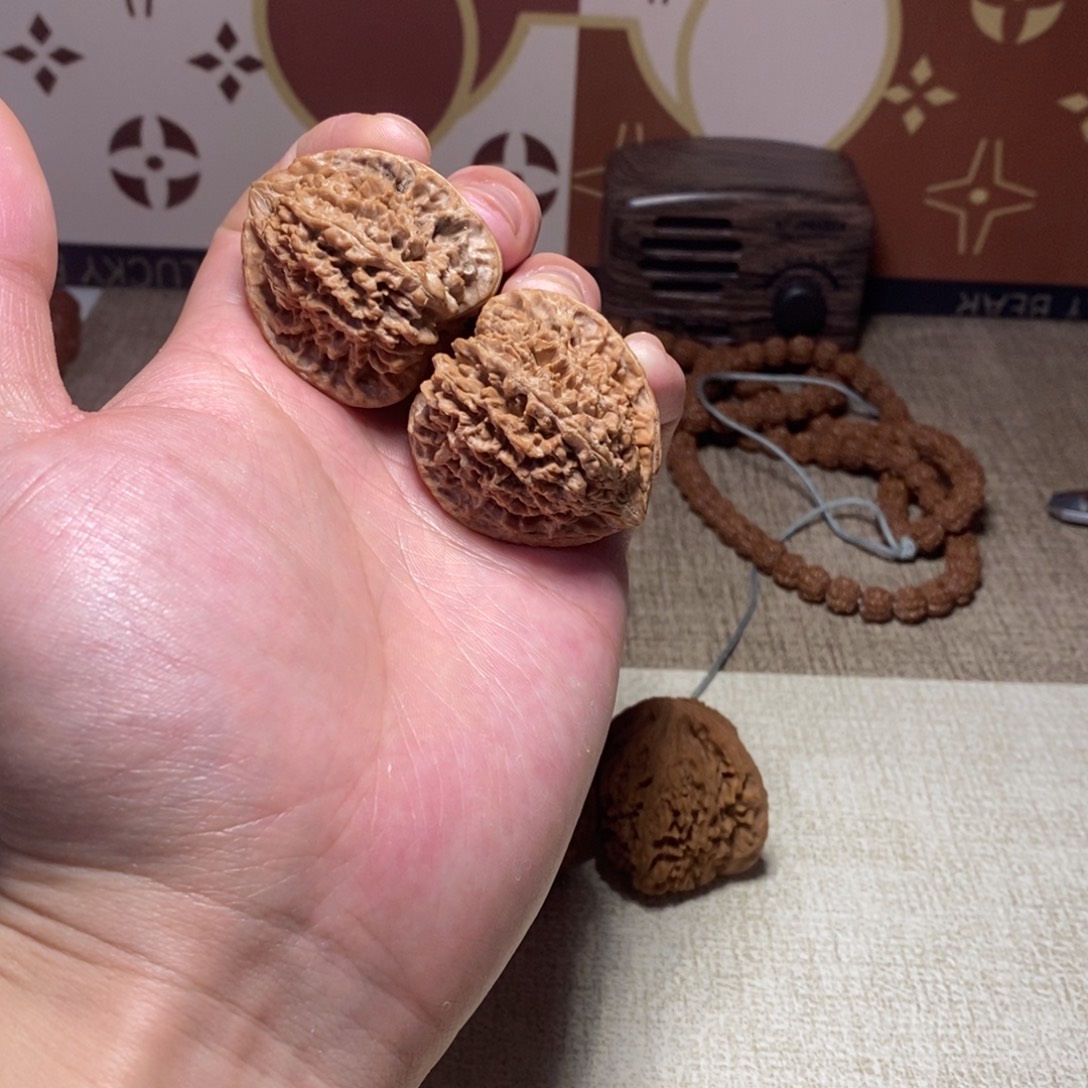 吊坠桃核全品满天星39尺寸