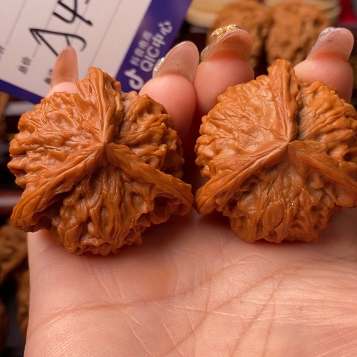 把件桃核全品大正奔