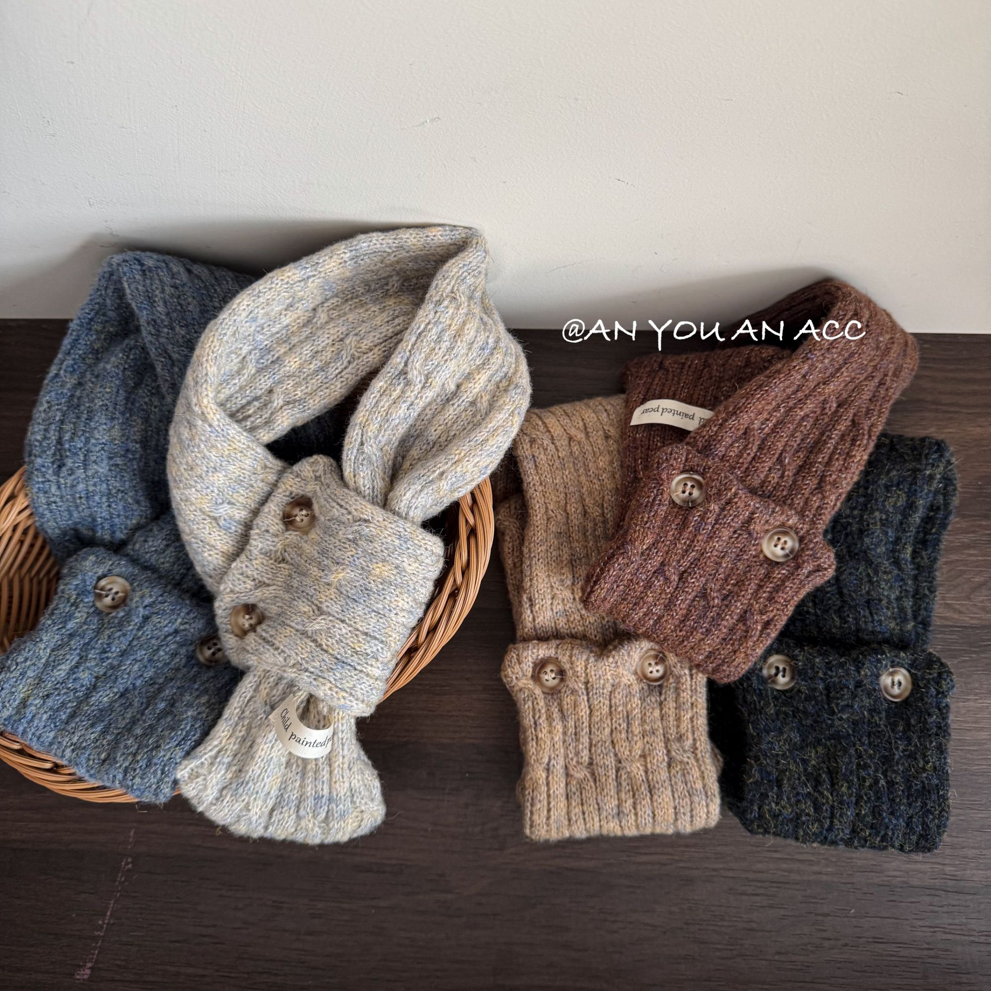 纽扣小麻花～韩系复古儿童ins秋冬保暖围巾短款花纱针织交叉围脖