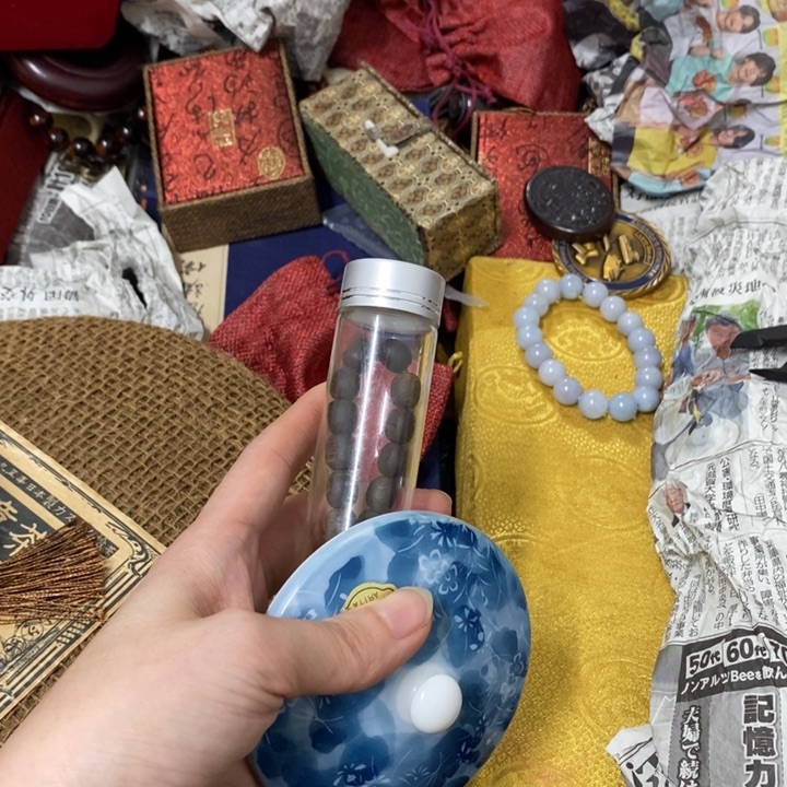 摆件中古工艺品一件