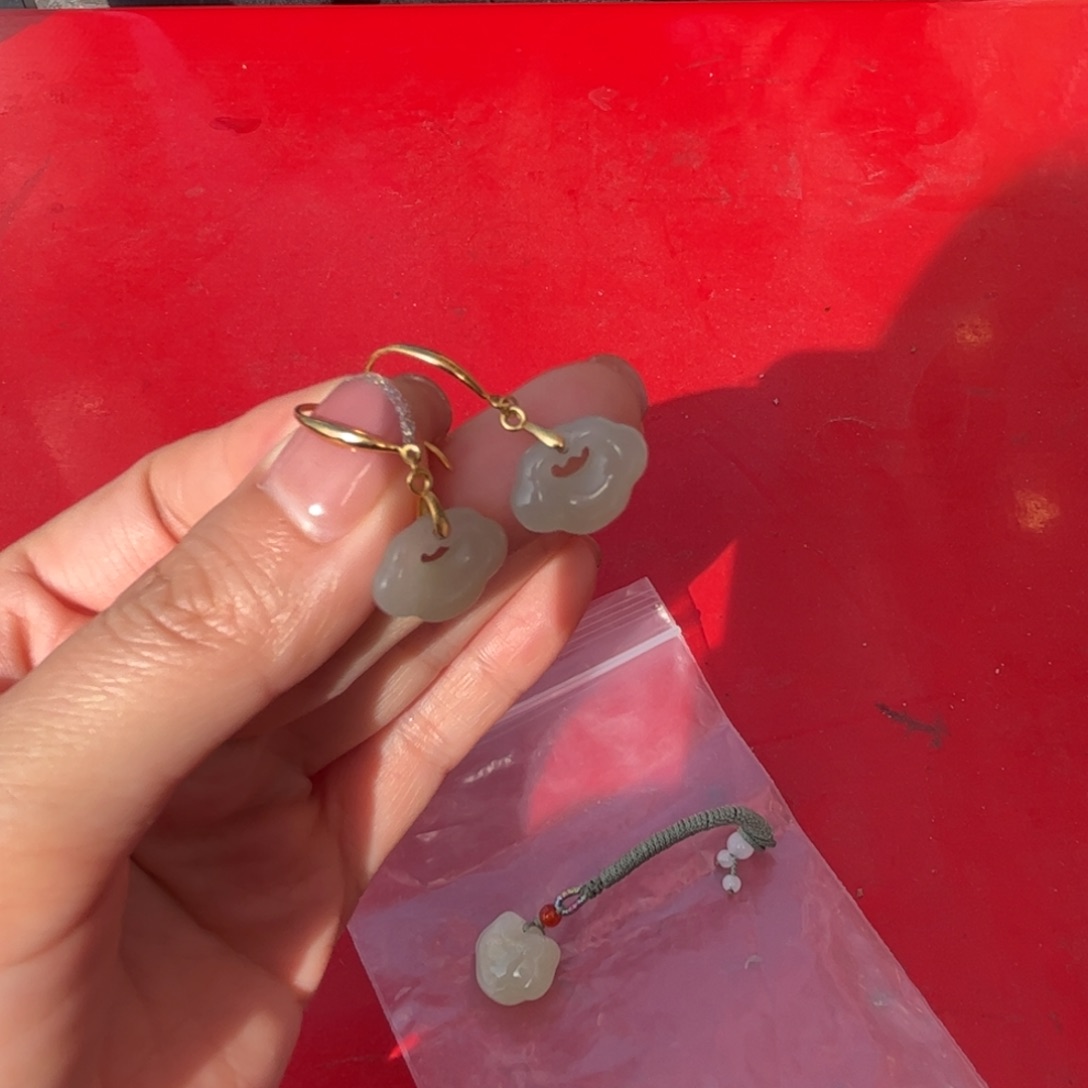 和田玉耳饰银S925镶嵌