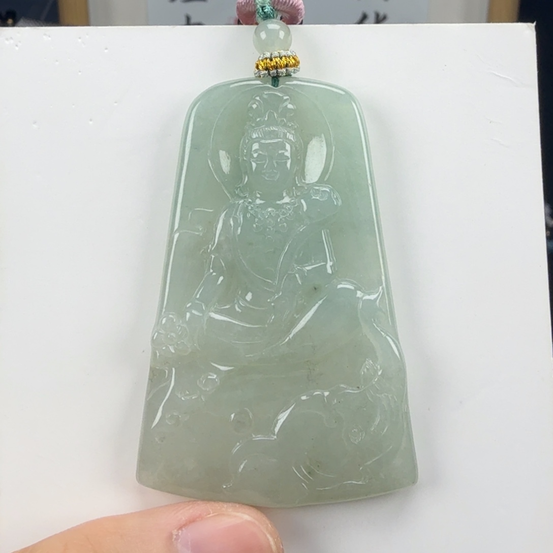 翡翠挂件未镶嵌翡翠