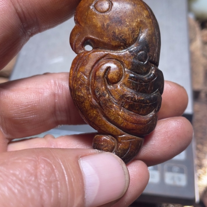 和田玉（糖玉）未镶嵌颈饰