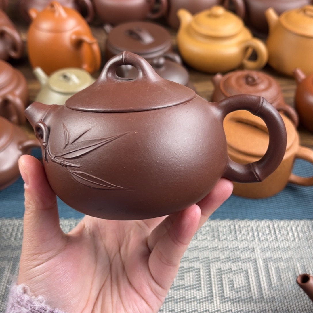 0***-紫砂茶壶手工制作工艺精湛