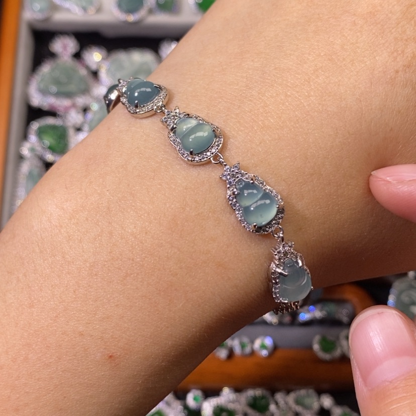 【闪购商品】翡翠颈饰未镶嵌天然