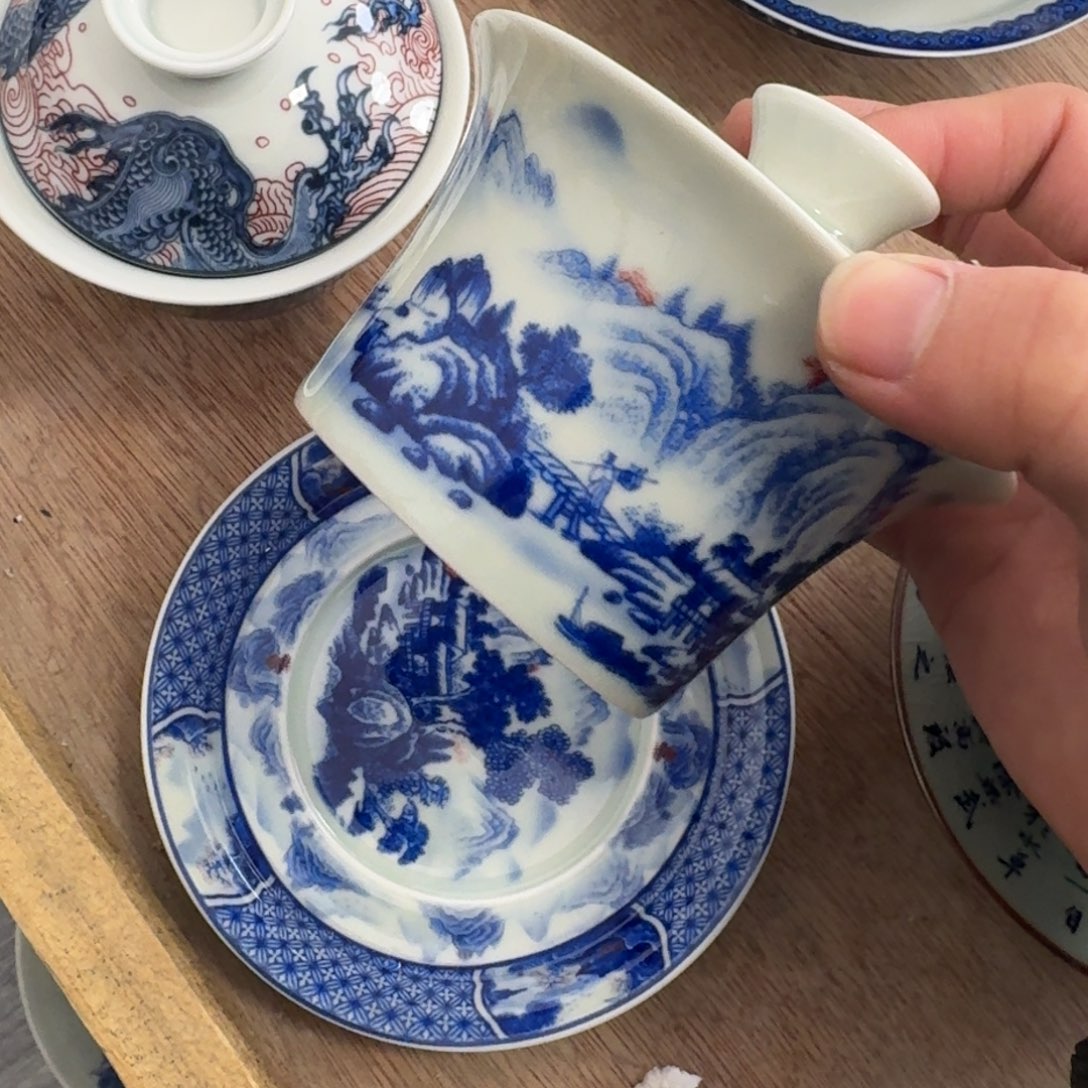 富春山居图马蹄盖碗的