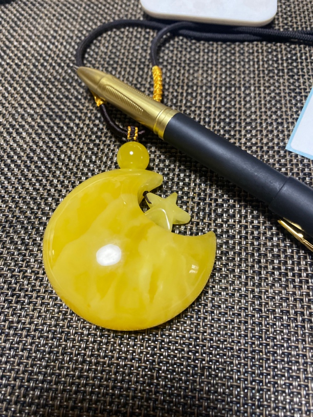 俄料浓蜡鸡油黄精品星月项链