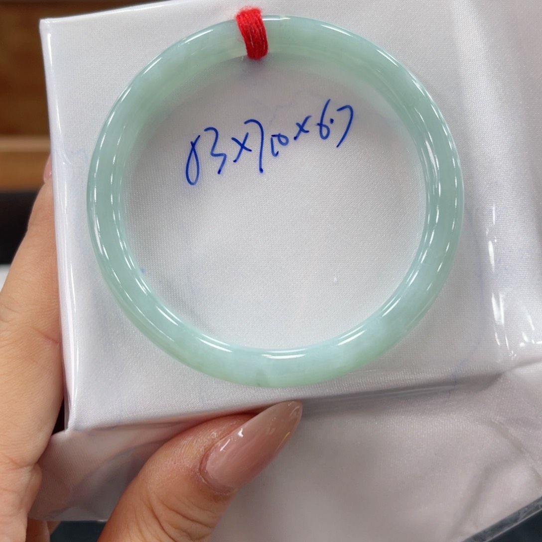 未镶嵌手镯翡翠翡翠