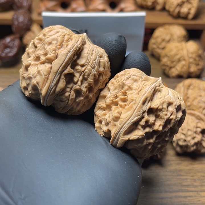 把件文玩核桃练手闷墩