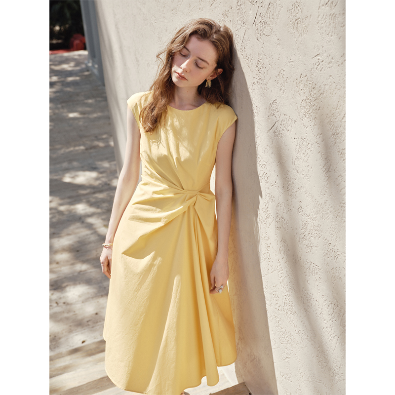 设计感收腰显瘦夏季2025新款无袖新款潮牌女装25FS12300+