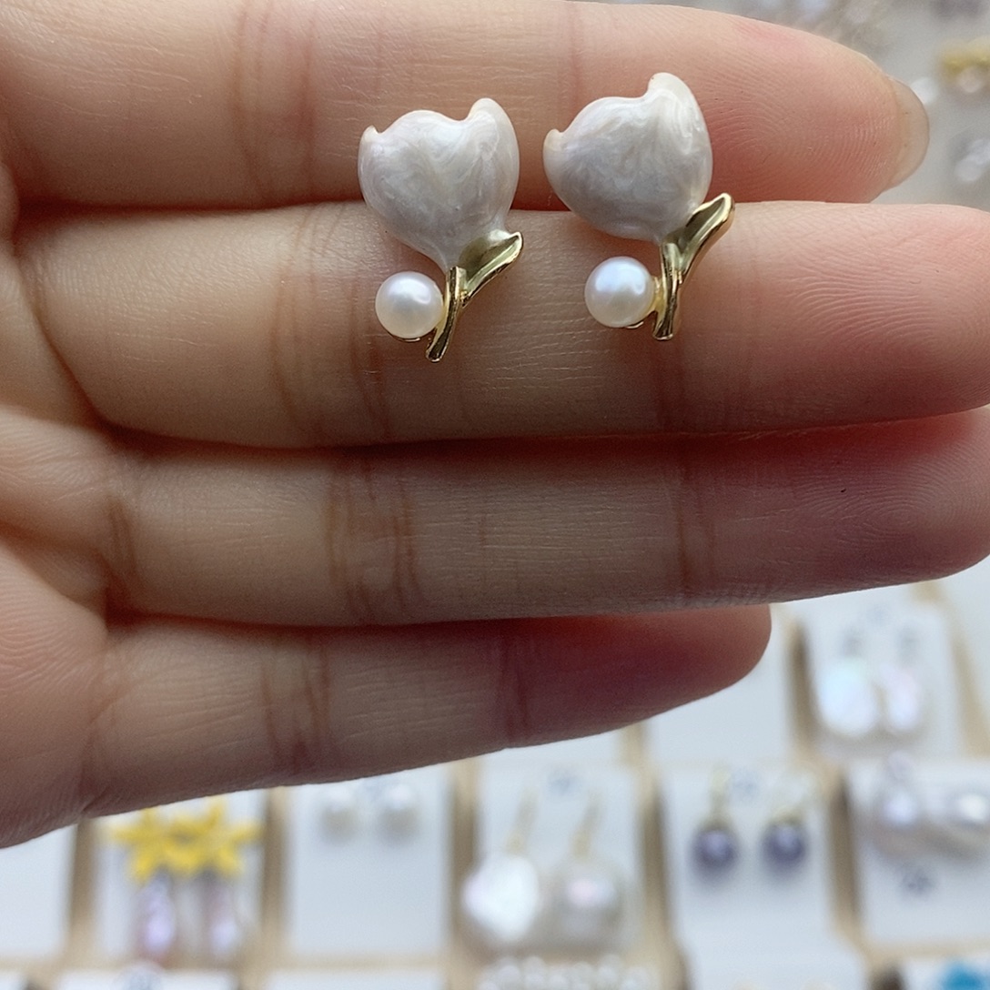 耳饰淡水珍珠未镶嵌