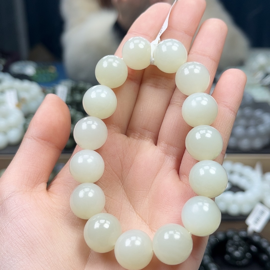 和田玉手链未镶嵌