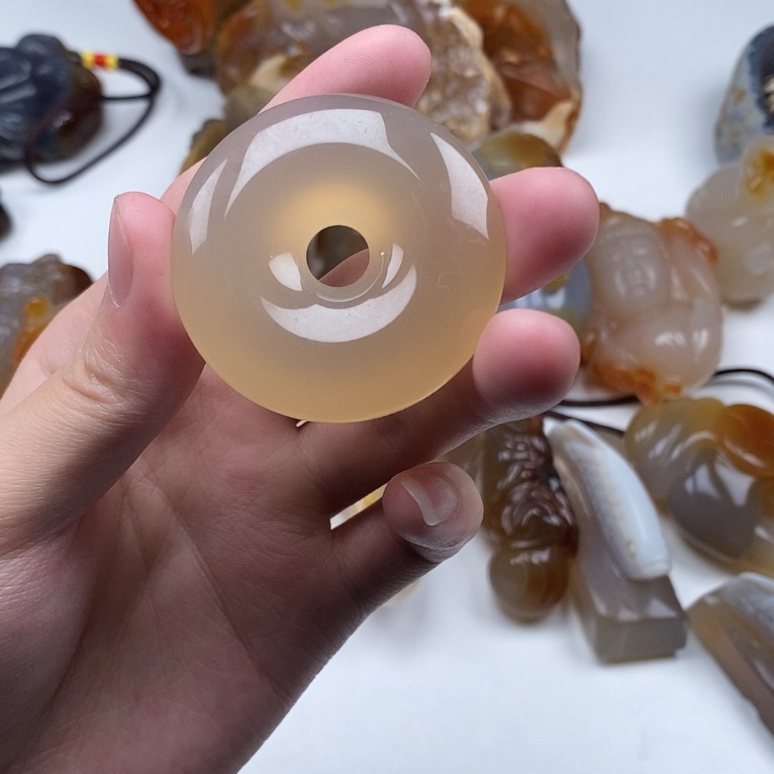 玛瑙/玉髓未镶嵌颈饰