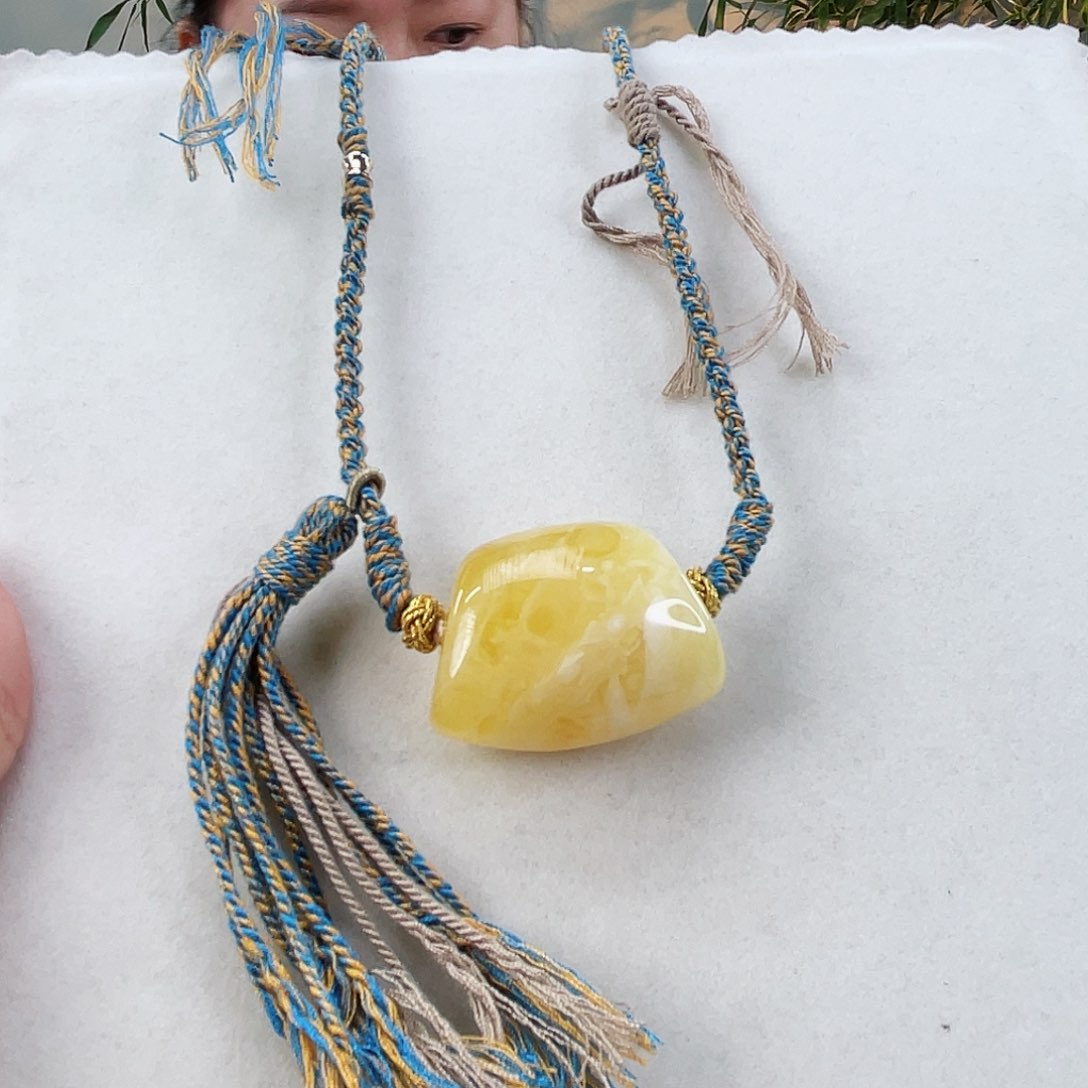 蜜蜡颈饰未镶嵌蜜蜡